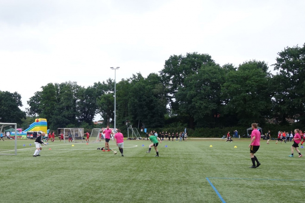 Galerie Fussball_Wst198.jpg