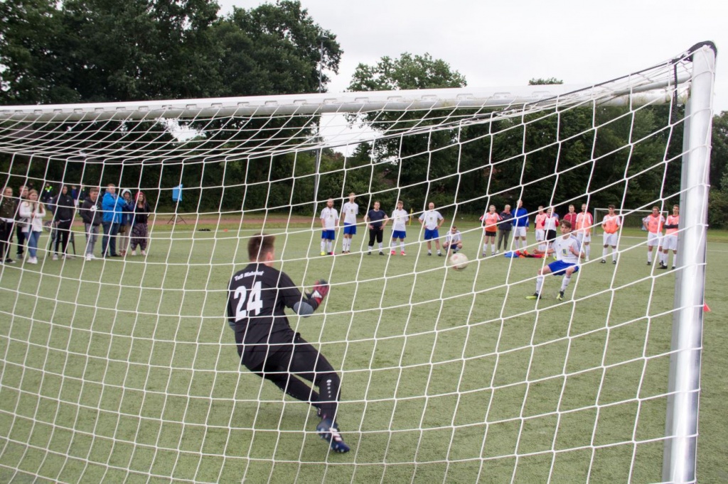 Galerie Fussball_Wst320.jpg