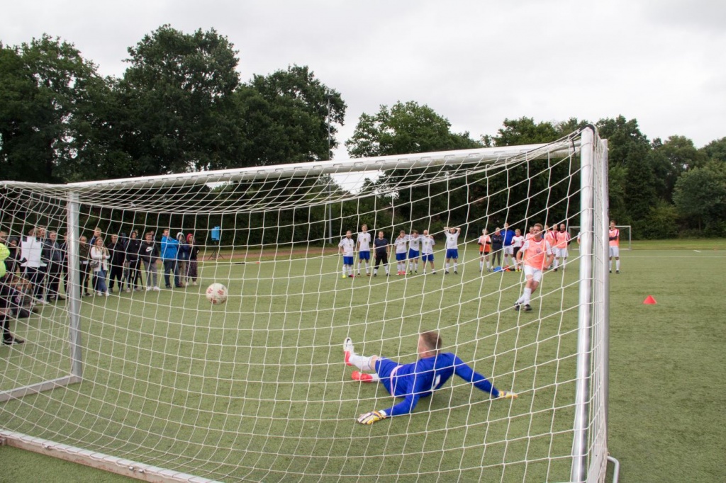 Galerie Fussball_Wst323.jpg