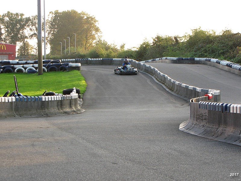 Galerie com 800_sch1_IMG_3774.jpg